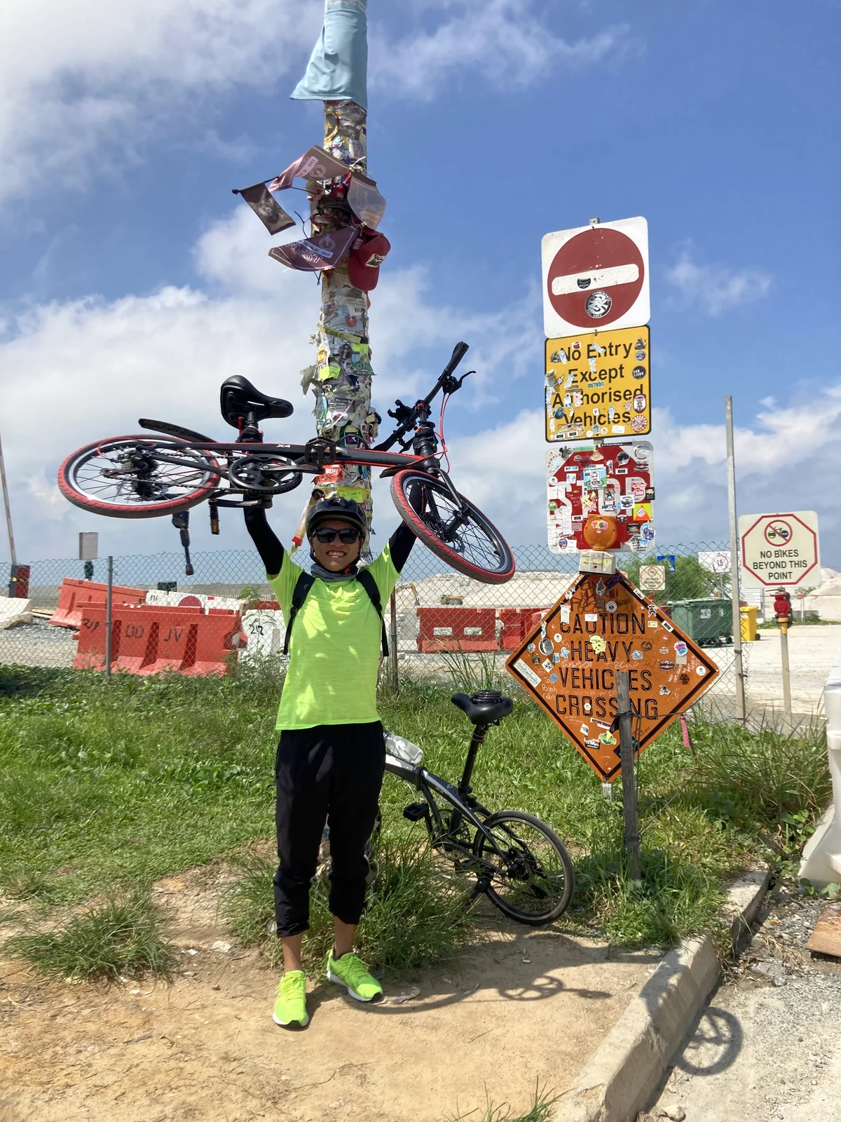 Me proudly lifting my bike at Lamp Post 1